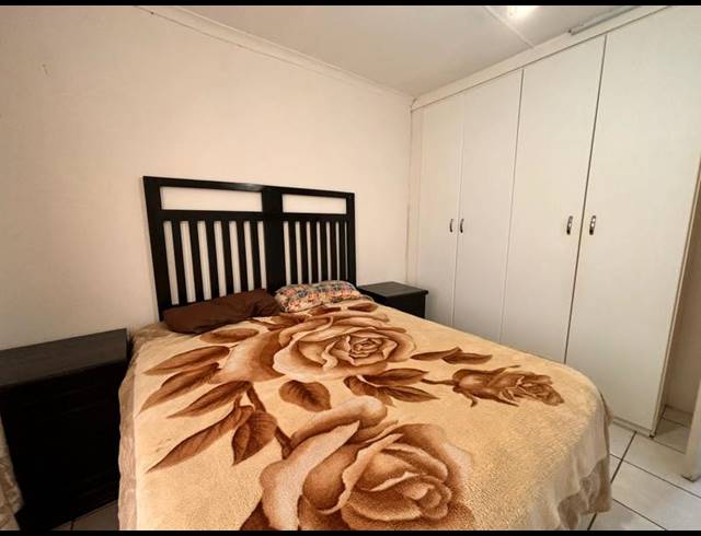 3 BEDROOM HOUSE FOR SALE IN SOPHIATOWN